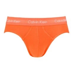 Calvin Klein Ck One 5-pack Herenslips This Is Love Multi -Mode-Lingeriewinkel aHR0cHM6Ly93d3cuYm94ZXJzLm5sL21lZGlhL2NhdGFsb2cvcHJvZHVjdC9jL2EvY2FsdmluLWtsZWluX25iMjA0MGEtYm5nXzRfdm9vcmthbnQuanBnP3N0b3JlPWJveGVyc19ubCZpbWFnZS10eXBlPWltYWdl