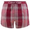 Calvin Klein Modern Structure Wijde Boxershort Geblokt Rood -Mode-Lingeriewinkel aHR0cHM6Ly93d3cuYm94ZXJzLm5sL21lZGlhL2NhdGFsb2cvcHJvZHVjdC9jL2EvY2FsdmluLWtsZWluX25iMzAxMmEtNzN1X3Zvb3JrYW50LmpwZz9zdG9yZT1ib3hlcnNfbmwmaW1hZ2UtdHlwZT1pbWFnZQ