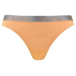 Calvin Klein Dames 3-pack Strings Multi BP6 -Mode-Lingeriewinkel aHR0cHM6Ly93d3cuYm94ZXJzLm5sL21lZGlhL2NhdGFsb2cvcHJvZHVjdC9jL2EvY2FsdmluLWtsZWluX3FkMzU2MGUtYnA2XzJfdm9vcmthbnQuanBnP3N0b3JlPWJveGVyc19ubCZpbWFnZS10eXBlPWltYWdl