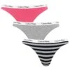 Calvin Klein Dames 3-pack Strings Stripe Multi 658 -Mode-Lingeriewinkel aHR0cHM6Ly93d3cuYm94ZXJzLm5sL21lZGlhL2NhdGFsb2cvcHJvZHVjdC9jL2EvY2FsdmluLWtsZWluX3FkMzU4N2UtNjU4XzMtcGFja18xLmpwZz9zdG9yZT1ib3hlcnNfbmwmaW1hZ2UtdHlwZT1pbWFnZQ