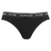 Calvin Klein Dames Ck One Slip Zwart -Mode-Lingeriewinkel aHR0cHM6Ly93d3cuYm94ZXJzLm5sL21lZGlhL2NhdGFsb2cvcHJvZHVjdC9jL2EvY2FsdmluLWtsZWluX3FmNTczNWUtMDAxX3Zvb3JrYW50XzEuanBnP3N0b3JlPWJveGVyc19ubCZpbWFnZS10eXBlPWltYWdl