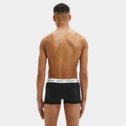 Calvin Klein 3-pack Lowrise Boxer Trunks Zwart -Mode-Lingeriewinkel aHR0cHM6Ly93d3cuYm94ZXJzLm5sL21lZGlhL2NhdGFsb2cvcHJvZHVjdC9jL2EvY2FsdmluLWtsZWluX3UyNjY0Zy0wMDFfbW9kZWxfYWNodGVya2FudC5qcGc c3RvcmU9Ym94ZXJzX25sJmltYWdlLXR5cGU9aW1hZ2U