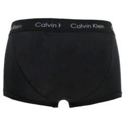 Calvin Klein 3-pack Boxer Trunks Zwart CQ7 -Mode-Lingeriewinkel aHR0cHM6Ly93d3cuYm94ZXJzLm5sL21lZGlhL2NhdGFsb2cvcHJvZHVjdC9jL2EvY2FsdmluLWtsZWluX3UyNjY0Zy1jcTdfMV9hY2h0ZXJrYW50LmpwZz9zdG9yZT1ib3hlcnNfbmwmaW1hZ2UtdHlwZT1pbWFnZQ