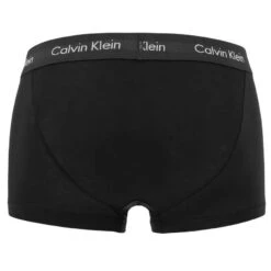 Calvin Klein 3-pack Low Rise Trunks Zwart / Grijs / Subdued Logo -Mode-Lingeriewinkel aHR0cHM6Ly93d3cuYm94ZXJzLm5sL21lZGlhL2NhdGFsb2cvcHJvZHVjdC9jL2EvY2FsdmluLWtsZWluX3UyNjY0Zy1qeWpfM19hY2h0ZXJrYW50XzIuanBnP3N0b3JlPWJveGVyc19ubCZpbWFnZS10eXBlPWltYWdl