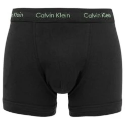Calvin Klein 3-pack Boxers Zwart 6GN -Mode-Lingeriewinkel aHR0cHM6Ly93d3cuYm94ZXJzLm5sL21lZGlhL2NhdGFsb2cvcHJvZHVjdC9jL2EvY2FsdmluLWtsZWluX3UyNjYyZy02Z25fMl92b29ya2FudC5qcGc c3RvcmU9Ym94ZXJzX25sJmltYWdlLXR5cGU9aW1hZ2U
