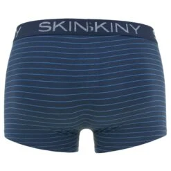 SKINY Selection 2-pack Boxers Streep & Blauw -Mode-Lingeriewinkel aHR0cHM6Ly93d3cuYm94ZXJzLm5sL21lZGlhL2NhdGFsb2cvcHJvZHVjdC9zL2svc2tpbnlfMDg2NDg3LTIwNjdfMV9hY2h0ZXJrYW50LmpwZz9zdG9yZT1ib3hlcnNfbmwmaW1hZ2UtdHlwZT1pbWFnZQ