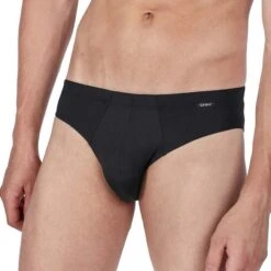 SKINY Brasil Everyday 2-pack Microfiber Herenslips Zwart II -Mode-Lingeriewinkel aHR0cHM6Ly93d3cuYm94ZXJzLm5sL21lZGlhL2NhdGFsb2cvcHJvZHVjdC9zL2svc2tpbnlfMDgwMDQ4LTc2NjVfbW9kZWxfdm9vcmthbnQuanBnP3N0b3JlPWJveGVyc19ubCZpbWFnZS10eXBlPWltYWdl