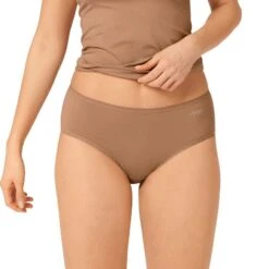 Sloggi Dames Go 2-pack Midi Slips Beige -Mode-Lingeriewinkel aHR0cHM6Ly93d3cuYm94ZXJzLm5sL21lZGlhL2NhdGFsb2cvcHJvZHVjdC9zL2wvc2xvZ2dpXzEwMjA3MzQwLTAwY21fbW9kZWxfdm9vcmthbnQtLmpwZz9zdG9yZT1ib3hlcnNfbmwmaW1hZ2UtdHlwZT1pbWFnZQ
